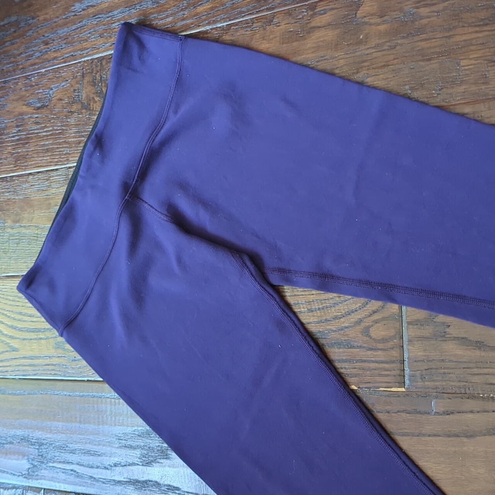 LULULEMON I Purple and Black Reversible Capri Workout Yoga Running Leggings, 8 - Picture 3 of 15